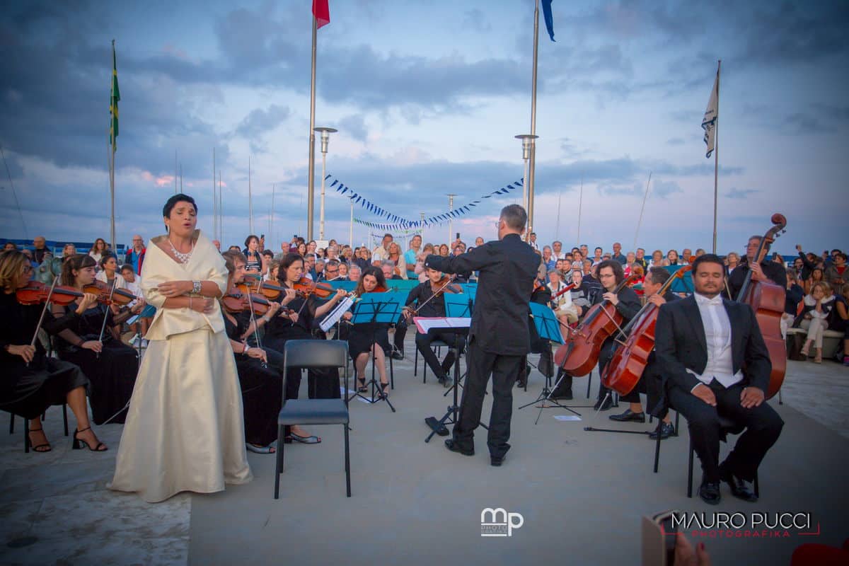 Concerto all’alba a Forte dei Marmi, le foto di Mauro Pucci