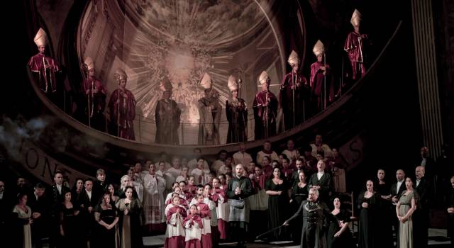 Al Gran Teatro Puccini torna in scena Tosca