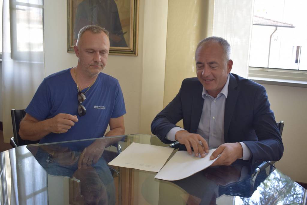 firma burlamacca
