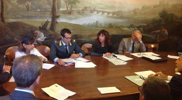 Prevenzione delle rapine: firmato in Prefettura a Lucca il protocollo