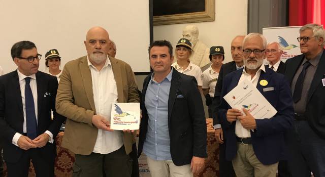 Premio Kronos, riconoscimento ad Allegrucci e Vannucci per i carri del carnevale dedicati all&#8217;ambiente