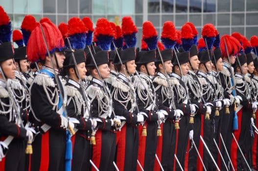 Il generale Claudio Cogliano al comando della scuola Marescialli e Brigadieri di Firenze