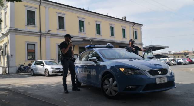 Spaccio di eroina nei pressi della Stazione ferroviaria di Sesto fiorentino: due arrestati