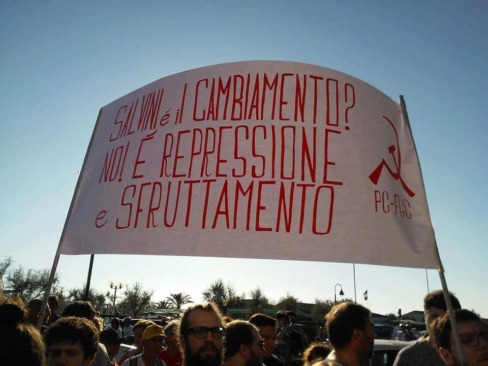 “L’attacco al Consultorio Transgenere di Torre del Lago è imbarazzante, da anni aiutano giovani discriminati”