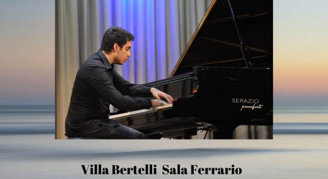 Asaf Cohen in concerto per pianoforte a Villa Bertelli