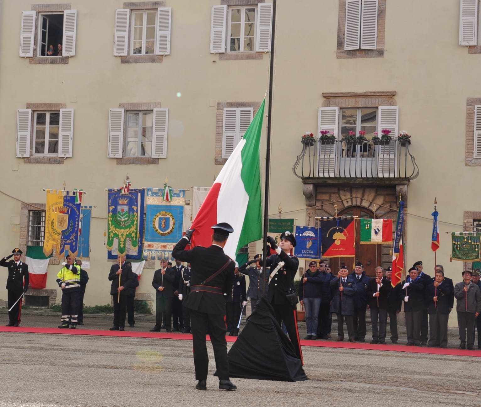 2 giugno in Cortile degli Svizzeri col distanziamento sociale