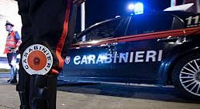 Usava l&#8217;auto come mini market della droga, scoperto e arrestato