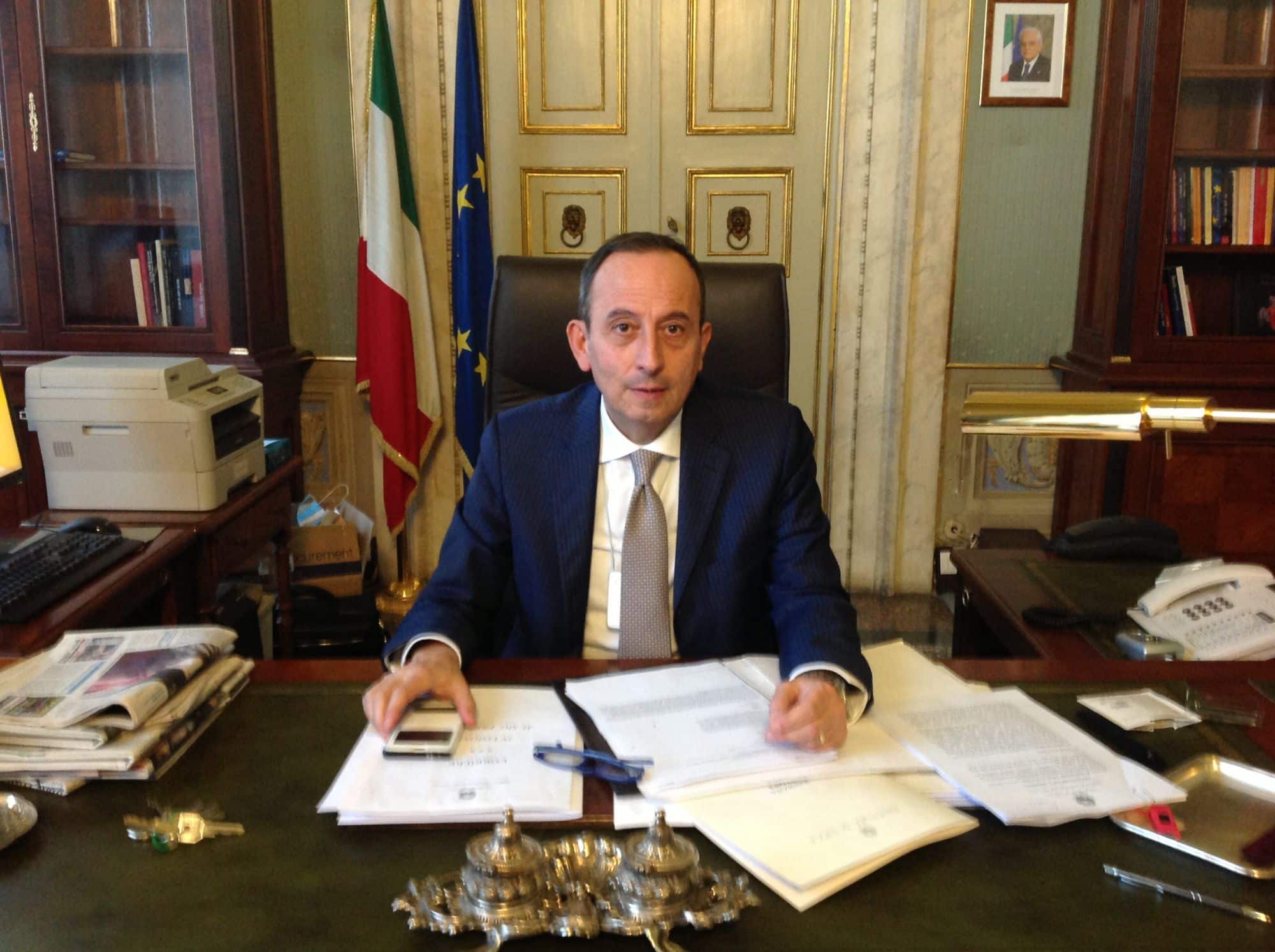 Francesco Esposito è il nuovo Prefetto di Lucca l'insediamento oggi