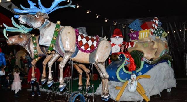 La Cittadella del Carnevale si tinge dei colori del Natale