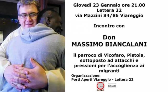 Don Biancalani a Viareggio, l&#8217;incontro al caffè libreria Lettera 22