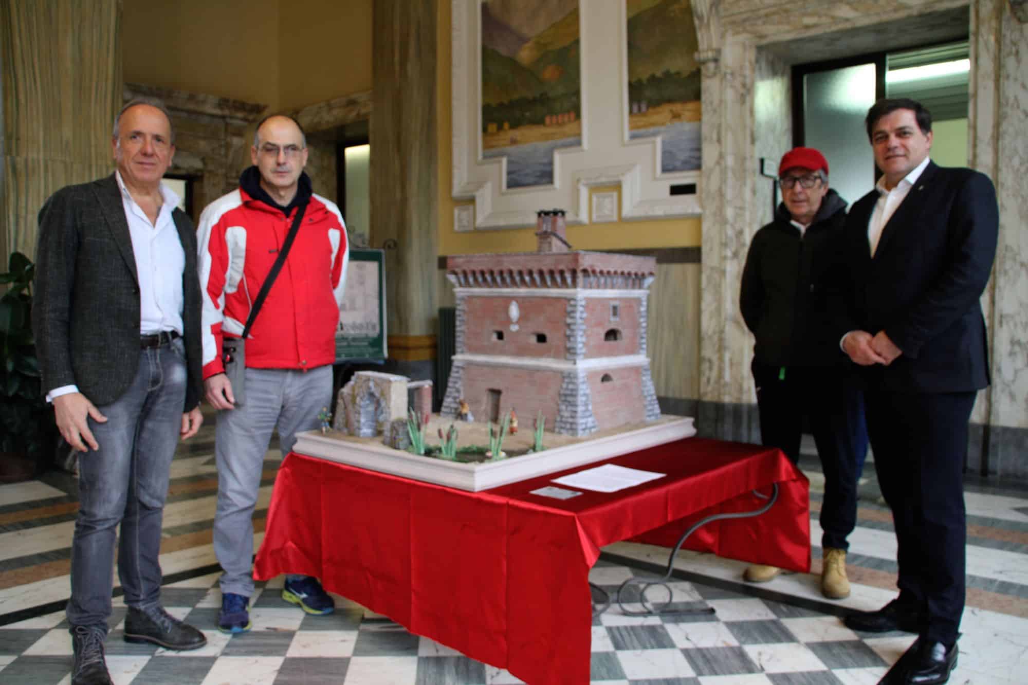 La Torre Beltrame in miniatura (1:28) in mostra in Municipio