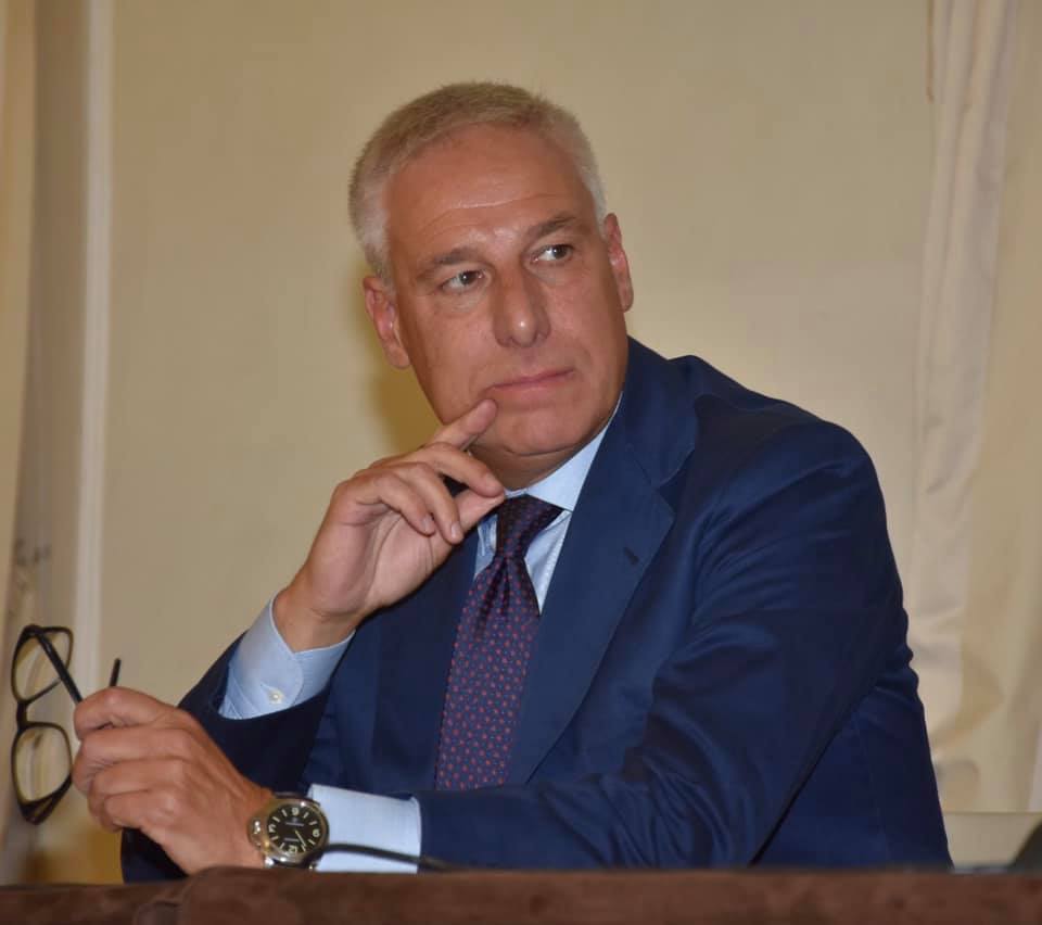 Rifiuti, la gestione in Versilia: parla il sindaco di Viareggio Giorgio Del Ghingaro