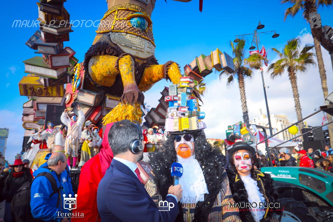 CARNEVALE VIAREGGIO 2020 MARTEDI GRASSO FOTO PUCCI 25