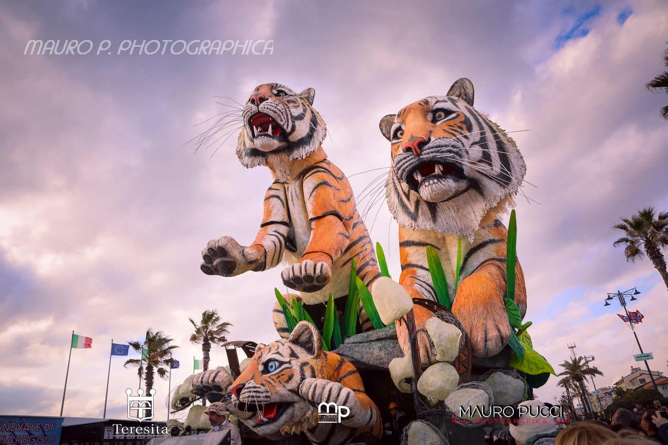 La proposta: “rinviare il Carnevale di Viareggio”