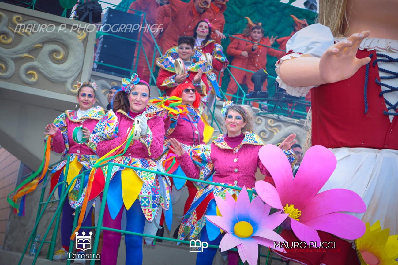 CARNEVALE VIAREGGIO 2020 MARTEDI GRASSO FOTO PUCCI 44