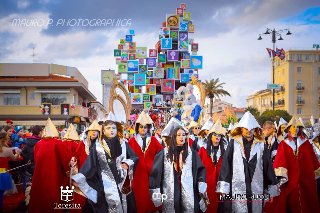 CARNEVALE VIAREGGIO 2020 MARTEDI GRASSO FOTO PUCCI 56
