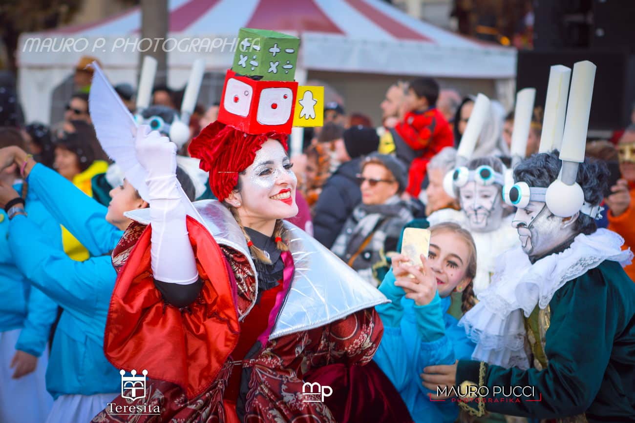 CARNEVALE VIAREGGIO 2020 MARTEDI GRASSO FOTO PUCCI 59