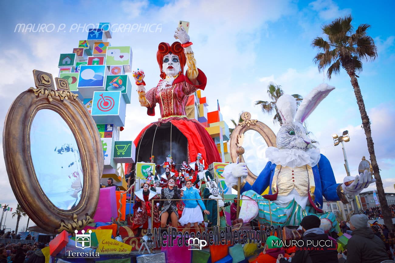 CARNEVALE VIAREGGIO 2020 MARTEDI GRASSO FOTO PUCCI 64