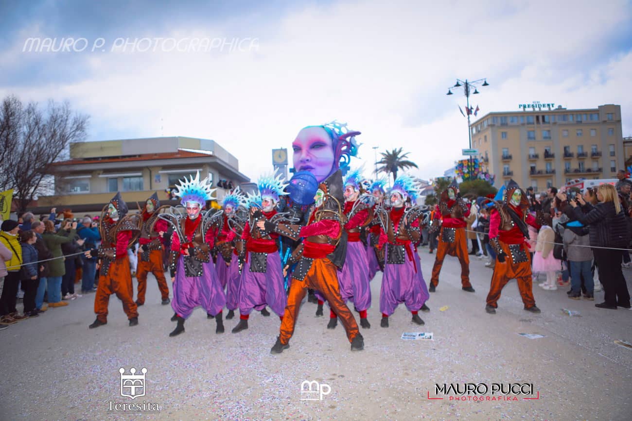 CARNEVALE VIAREGGIO 2020 MARTEDI GRASSO FOTO PUCCI 73
