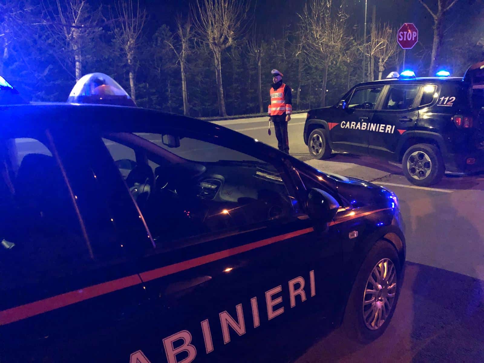 Banda di spacciatori incastrata dai carabinieri