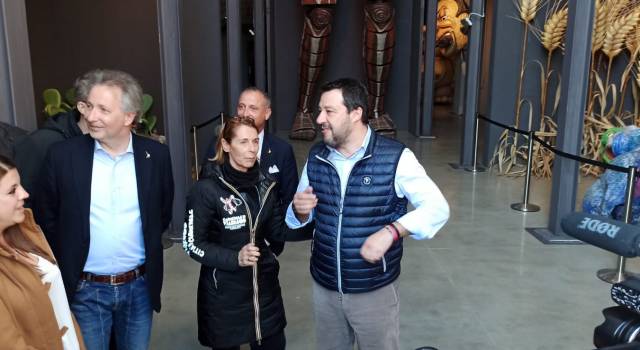 Matteo Salvini in visita alla Cittadella del Carnevale parla anche del Coronavirus