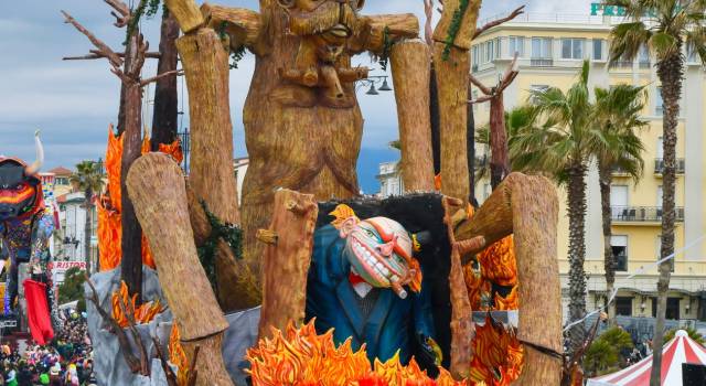 Carnevale di Viareggio, l&#8217;incasso del secondo corso è 375mila euro