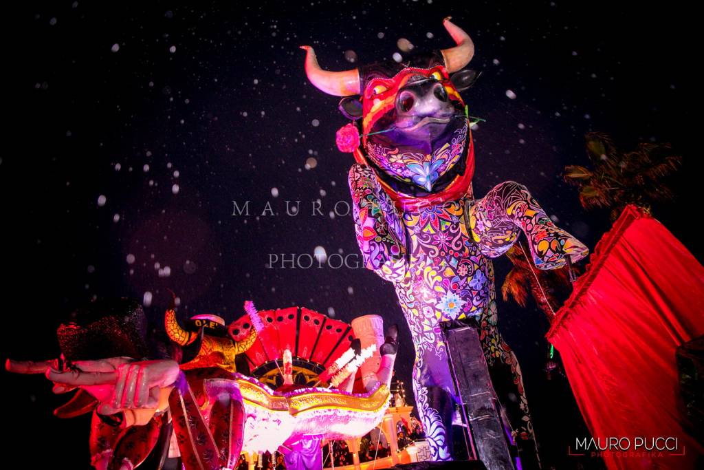 carnevale di viareggio 2020 primo corso 156