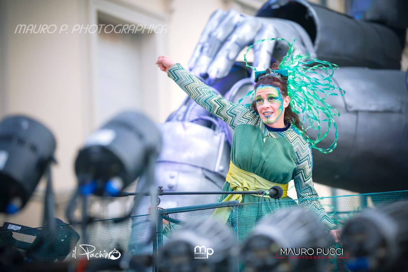 carnevale di viareggio f2020 corso 23 febbraio oto di mauro pucci n 121