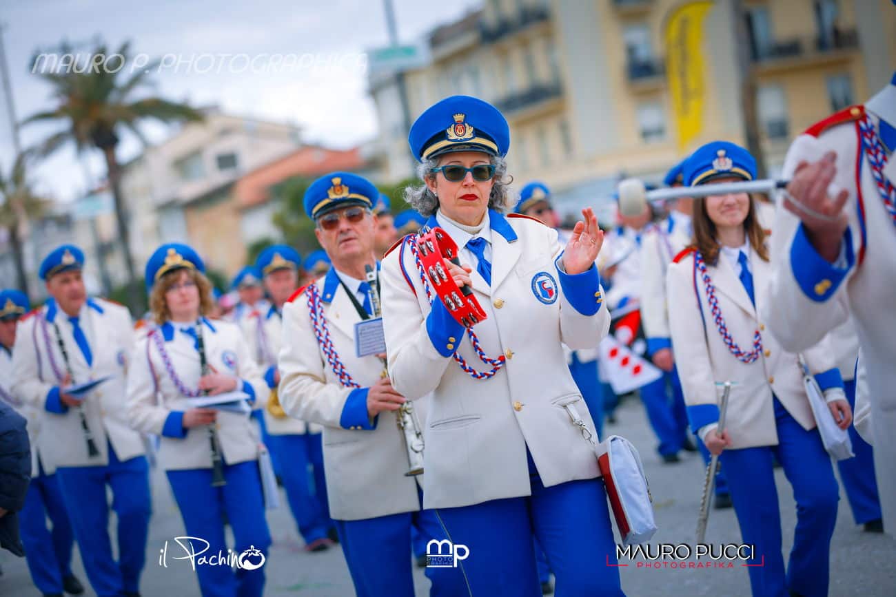 carnevale di viareggio f2020 corso 23 febbraio oto di mauro pucci n 45