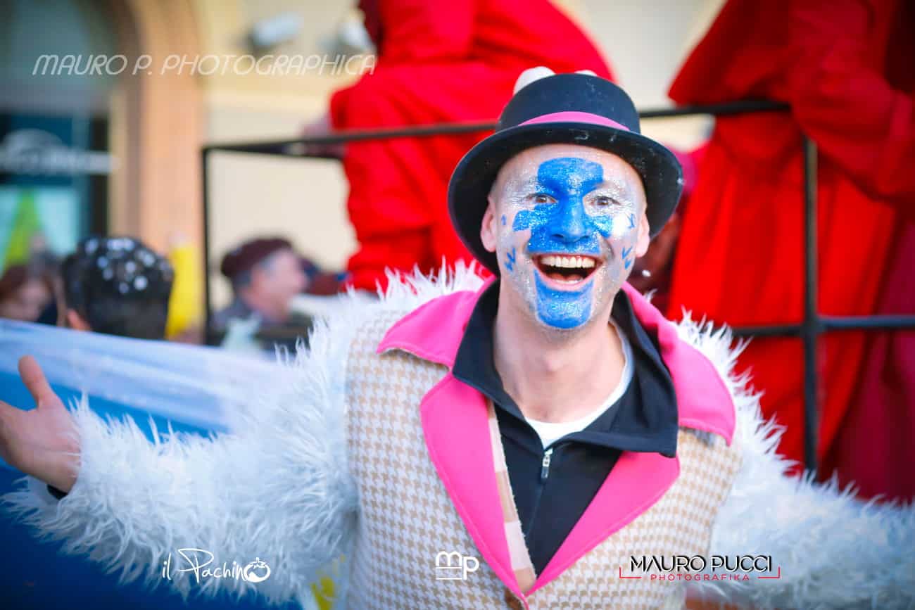 carnevale di viareggio f2020 corso 23 febbraio oto di mauro pucci n 8