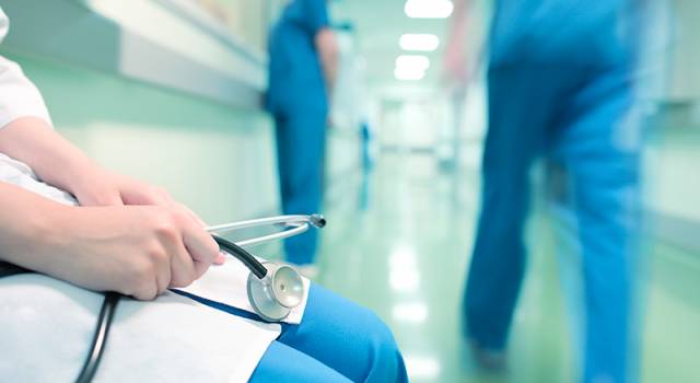 &#8220;Protezioni adeguate per gli operatori sanitari&#8221;