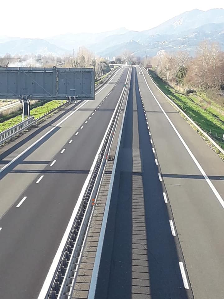 Emergenza Covid 19, stop ai pedaggi per il personale sanitario sulle autostrade Salt