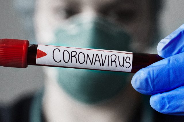 Coronavirus: aumentano i tamponi, emergono nuovi casi, ma il sistema di cure in Toscana regge