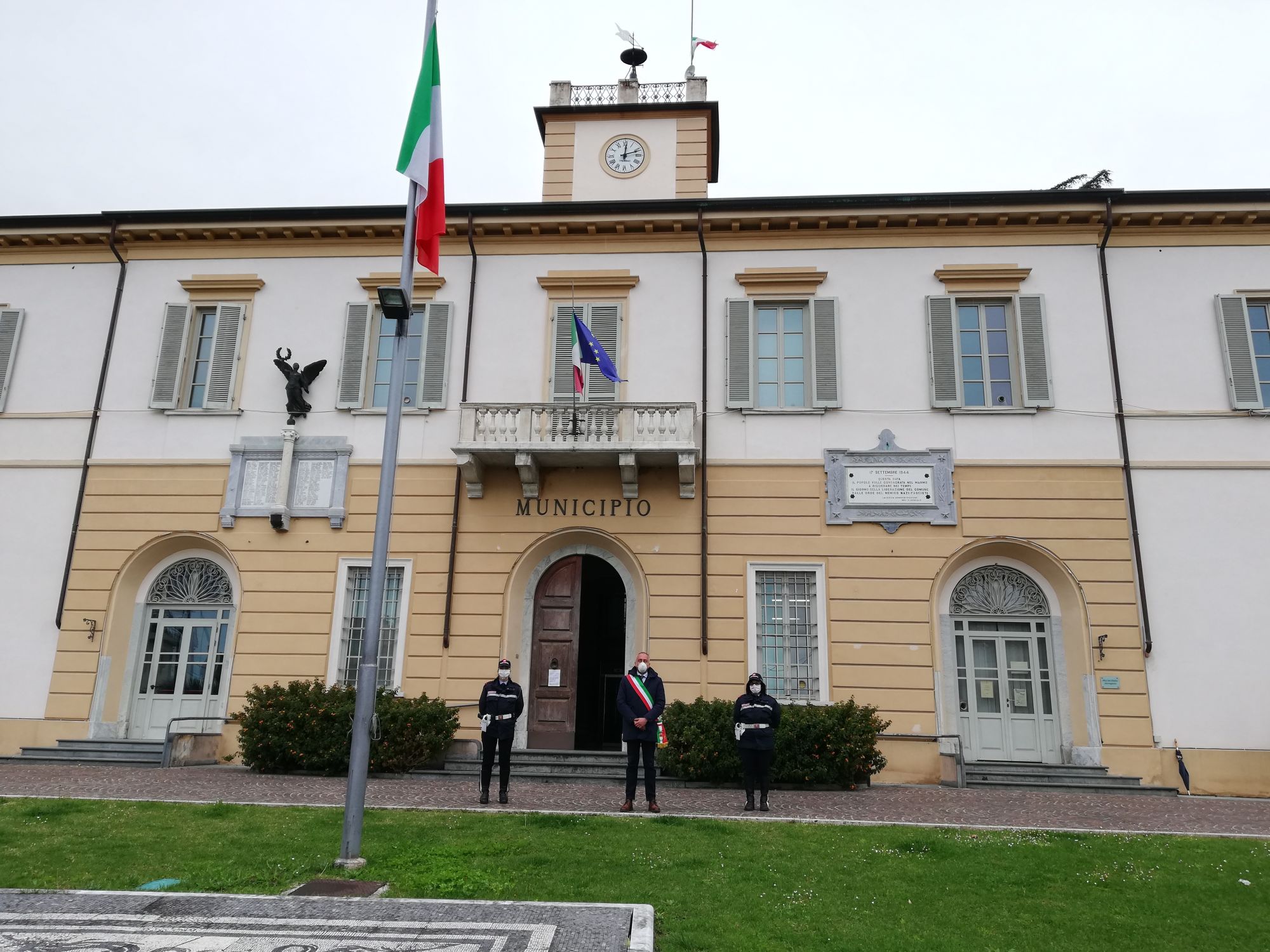 Bando per l’alienazione di automezzi in disuso di proprietà del comune di Massarosa