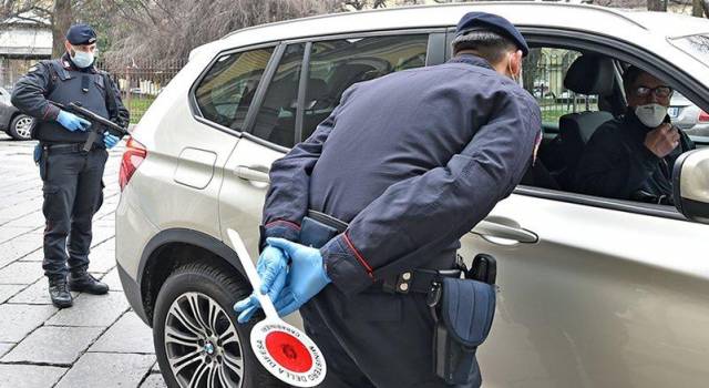 Fermato dai Carabinieri in via Marco Polo, aveva la droga: denunciato per spaccio