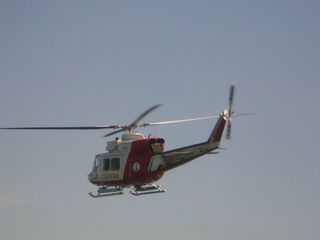 Pasqua blindata anche in mare, a Viareggio controlli della Capitaneria di Porto: un elicottero sorvolerà la costa