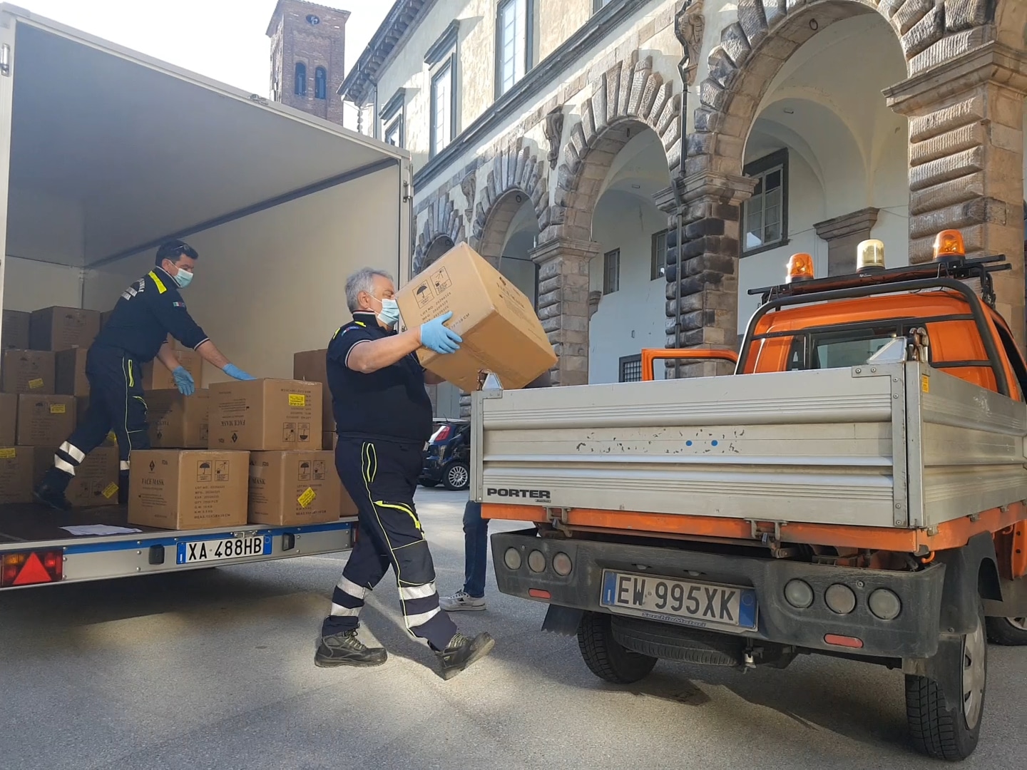 Dalla Provincia di Lucca tablet agli studenti di Viareggio e di tutta la Versilia