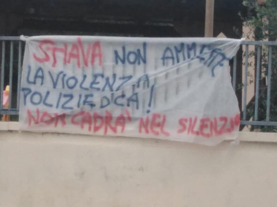 striscione stiava