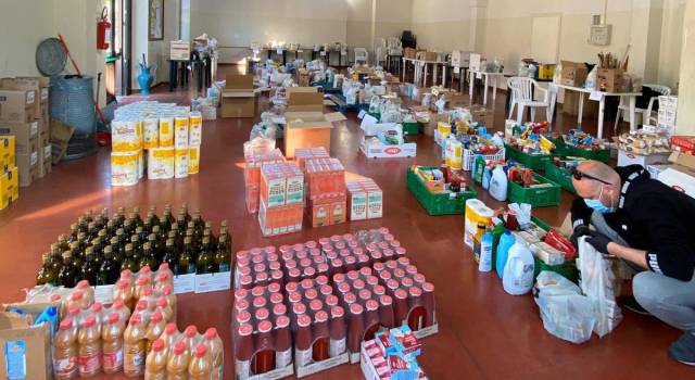 70 pacchi alimentari a settimana, 450 buoni spesa consegnati fino ad oggi, 149 famiglie assistite