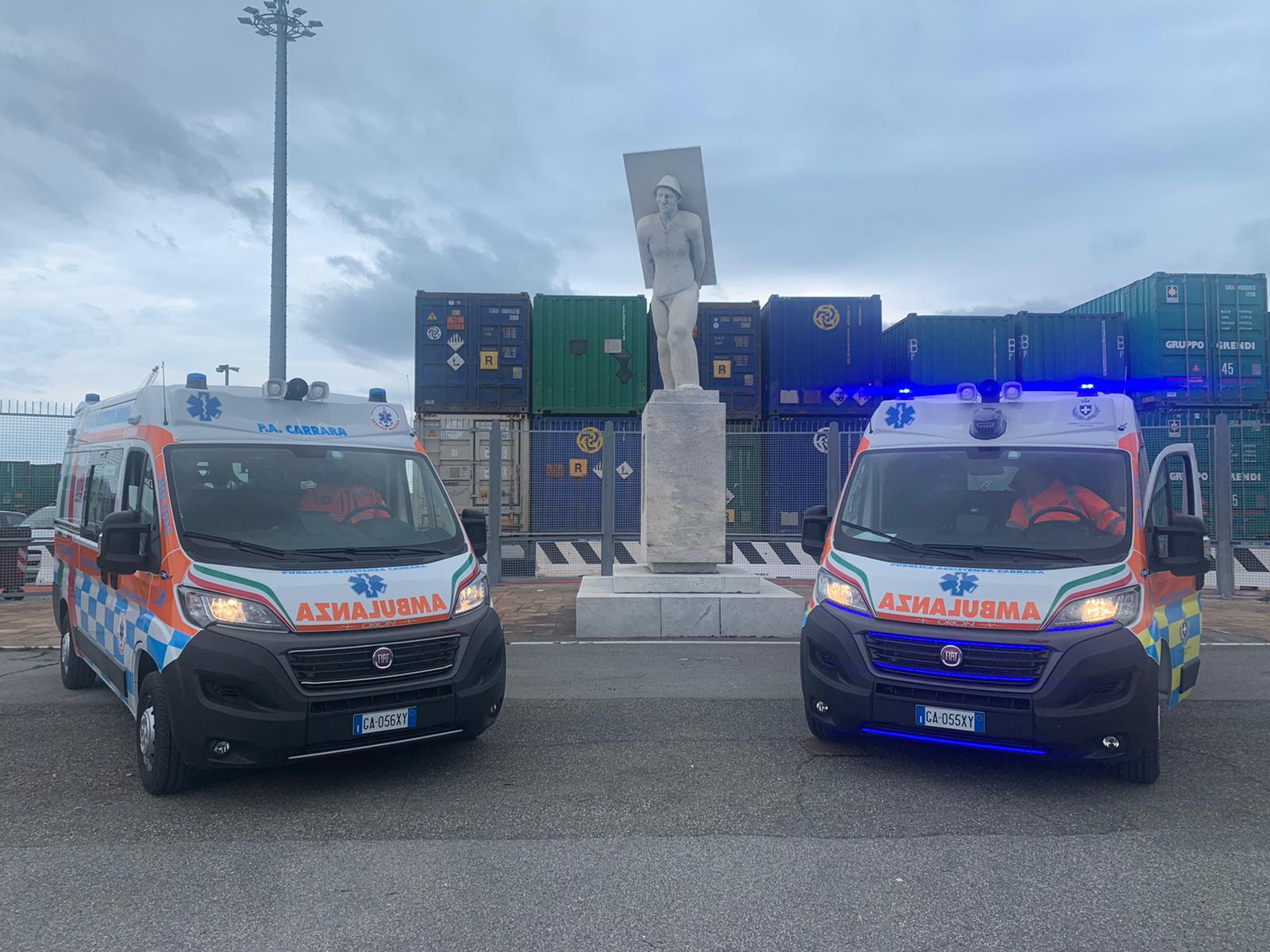 Emergenza Covid, pronte a entrare in servizio le due ambulanze donate dalla Fondazione Marmo alla Pubblica Assistenza di Carrara