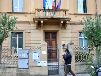 La Provincia di Lucca pronta a bandire selezione pubblica per due “addetti di supporto ai servizi tecnici”, serve l’iscrizione alle liste di collocamento