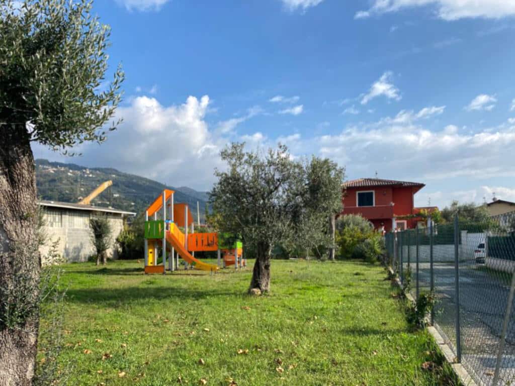 20201106 gioco parco via Martiri Sant Anna Pozzi