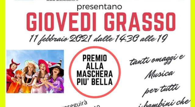 Carnevale a Camaiore, mascherina e trombetta in regalo ai bambini