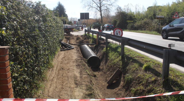 Strade sicure: Focette, in corso realizzazione attraversamento salva pedoni sulla via Aurelia tra via Cavour e via De Amicis