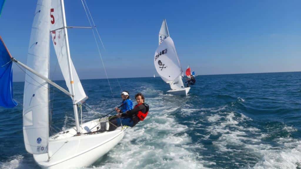 Scuola vela Mankin