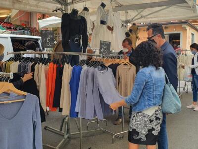 Il Mercatino da Forte dei Marmi ad Altopascio e Castelnuovo di Garfagnana