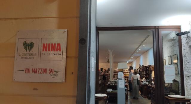In giro per librerie: “Nina”, la magia dei libri nella piccola Atene