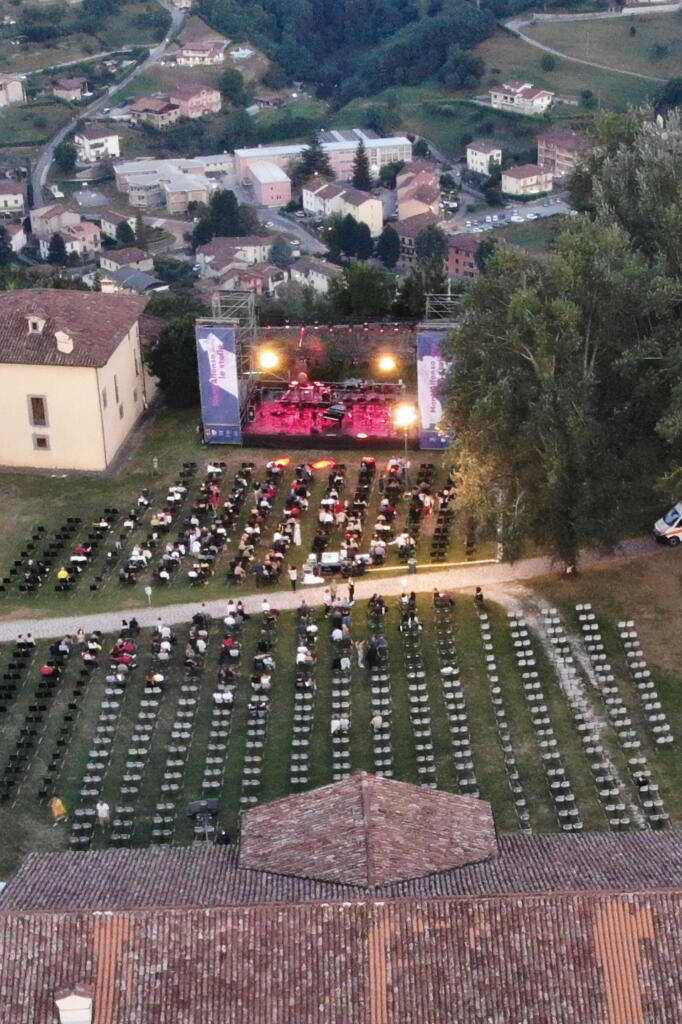 MontAlfonso spettacolo da drone pic vert