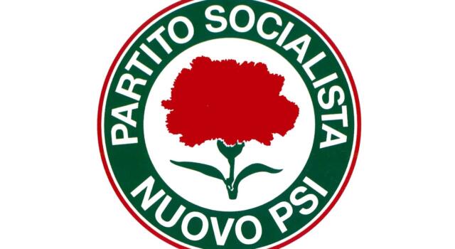 Partito socialista Camaiore, richiesta titolazione parcheggio a Giulio Moriconi
