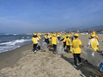 Forte dei Marmi: si è svolta presso il Pontile “Puliamo il Mondo – edizione 2021”